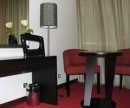 Hotel Dighton 4*