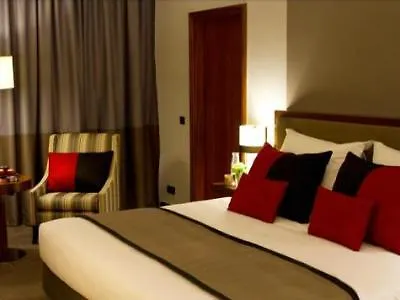 Dighton Hotel