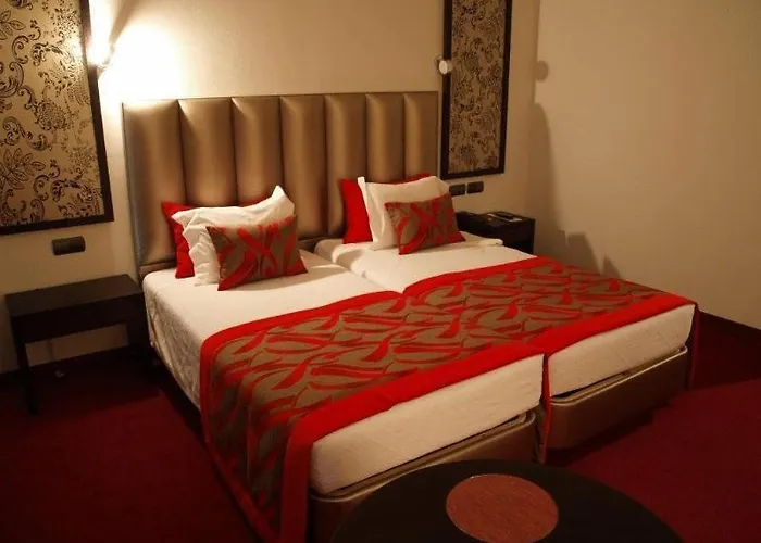 Ξενοδοχείο Dighton 4*