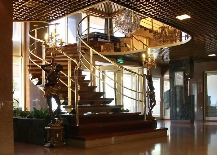 Hotel Dighton Oliveira de Azemeis